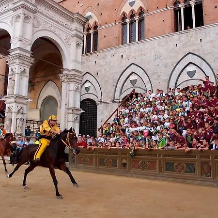 Tuscany At Heart. Siena-15 Min, Florence-50 Min *
